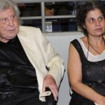 Μ. Θεοδωράκη: Μην με πυροβολείτε – Το νέο μήνυμά της