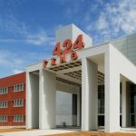 Στήνεται κινητό νοσοκομείο στον χώρο στάθμευσης του 424 Σ.Ν. στη