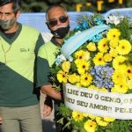 Συγκίνηση με το μήνυμα στο στεφάνι του Πελέ προς τον