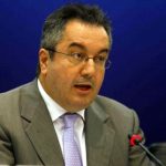 Η. Μόσιαλος: Να παρέμβει η Ελλάδα στην Κομισιόν