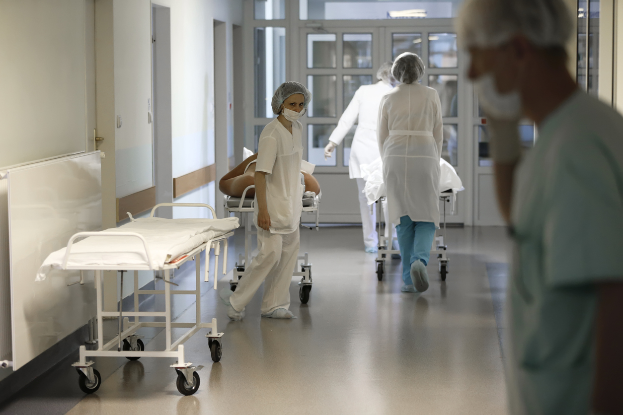 Κορονοϊός: 942 νέα κρούσματα και 58 θάνατοι μέσα σε ένα 24ωρο – 443 οι διασωληνωμένοι ασθενείς
