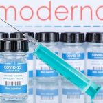 Κορωνοϊός: Εγκρίθηκε το εμβόλιο της Moderna στον Καναδά