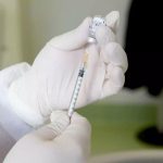Ο «πόλεμος των εμβολίων» – Οι ΗΠΑ κατηγορούν τη Ρωσία