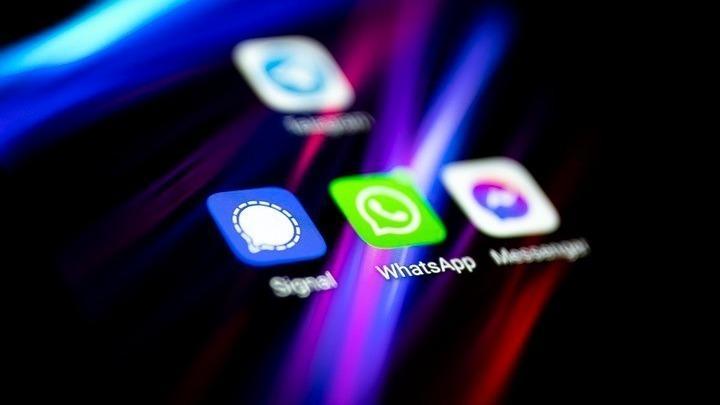 Ο Ζούκερμπεργκ εναντίον ΕΕ: Απειλεί να κλείσει Facebook και Instagram