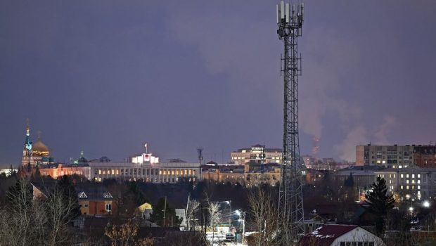 Ρωσία: Η έλλειψη εξοπλισμού έριξε τις ταχύτητες στα δίκτυα κινητής