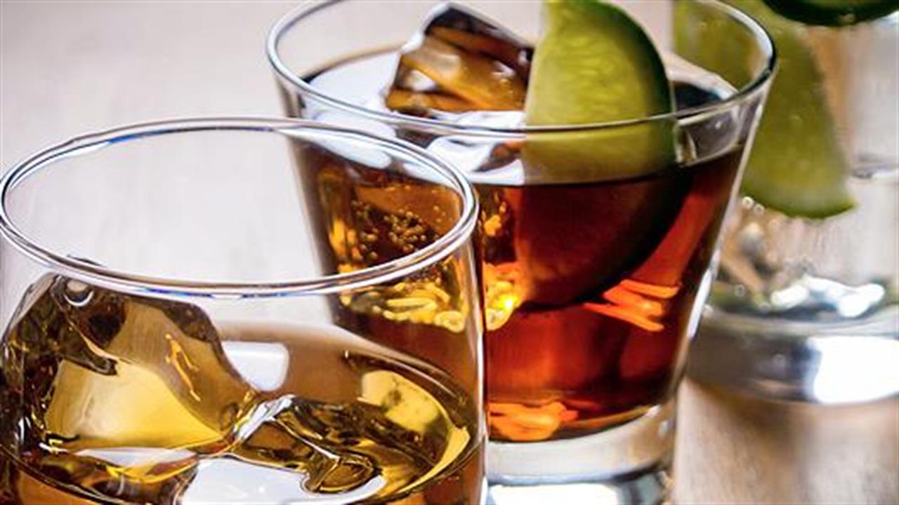H μέτρια κατανάλωση αλκοόλ βλάπτει τελικά την υγεία;