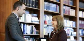 4158887 1024x682 1.jpg