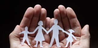 epidoma paidiou 1.jpg