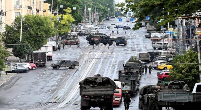 Μην κάνετε το λάθος Η Λευκορωσία συγκεντρώνει στρατεύματα στα σύνορα.jpg