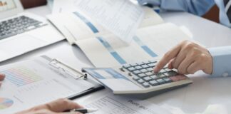 1725516384 epaggelmaties 1.jpg