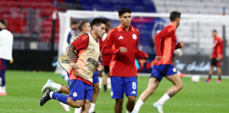 Olympiakos 3.jpg