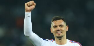lovren 1.jpg
