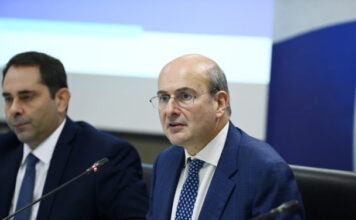 xatzidakis 608x412.jpg