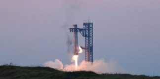 2024 10 13T131200Z 177314358 RC2JJAAVS20V RTRMADP 5 SPACE EXPLORATION STARSHIP 1200x800 1 1024x683.jpg