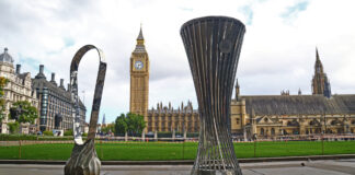 TROPHIES OLYMPIAKOU.jpg