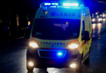 ambulance night m2.jpg