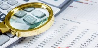 pothen esxes 1 1.jpg