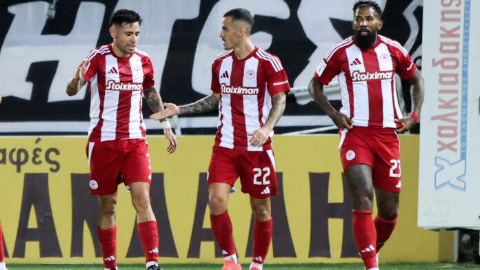 OLYMPIAKOS 1.jpg