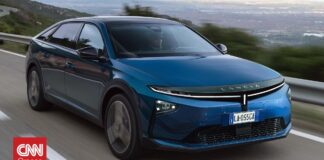 fdc1e315 lancia gamma sedan 1 og.jpg