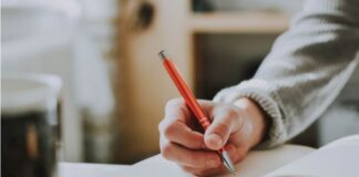 foitiko epidoma 1.jpg