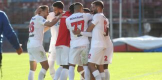 panionios.jpg