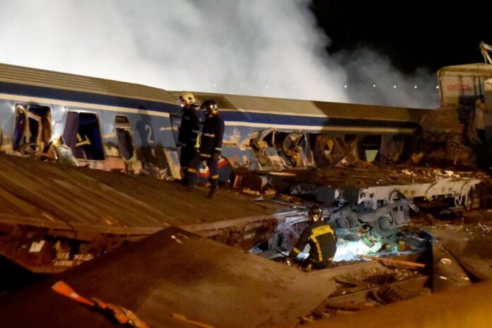 26875916 1024x683.jpg