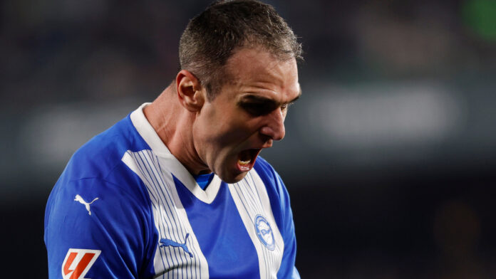 GhmUUacWUAEG Mc.jpg GhmUUacWUAEG Mc.jpg