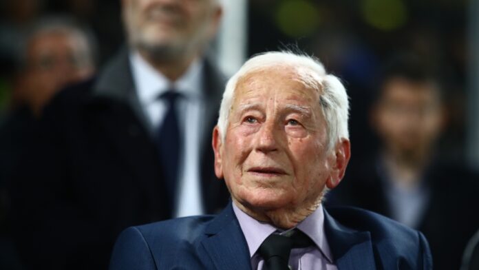 andreas stamatiadis.jpg andreas stamatiadis.jpg