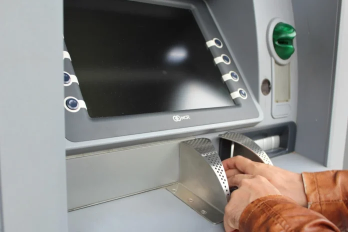 atm trapeza 1 1536x1024 1.webp.webp