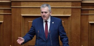 maksimos xarakopoulos.jpg