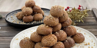 melomakarona 676a7e6b36661.jpg