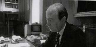 simitis notes e1699088738215 450x326 1.jpg