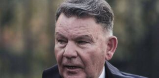 1740553072 kougias.jpg