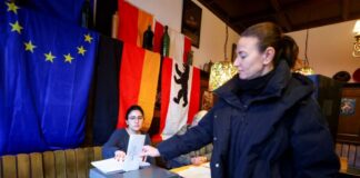 2025 02 23T073450Z 1829538957 RC260DAHELFY RTRMADP 5 GERMANY ELECTION 1200x823 1 1024x702.jpg