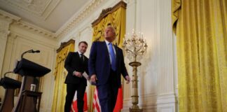 2025 02 24T205621Z 1635476626 RC281DA6Q5AW RTRMADP 5 USA FRANCE 1024x683.jpg