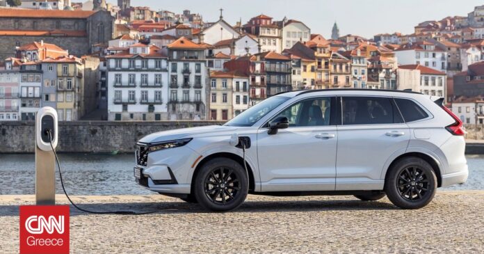 703ecf2a Honda CR V PHEV Plug in Hybrid 14 og.jpg