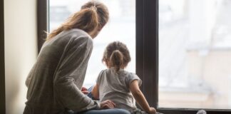 Ntantades tis Geitonias 1.jpg