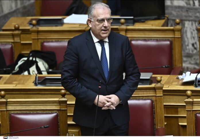 Takis Theodwrikakos 1.jpg