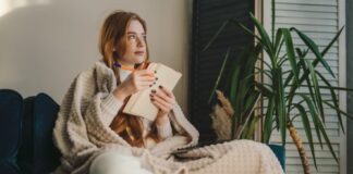 imerologio neos tropos junk journaling 500x296.jpg