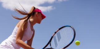 xobi eyeksia tennis cool koritsia.jpg