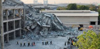 2025 03 28T103445Z 997611734 RC2AMDATP5DF RTRMADP 5 THAILAND QUAKE 1024x683.jpg