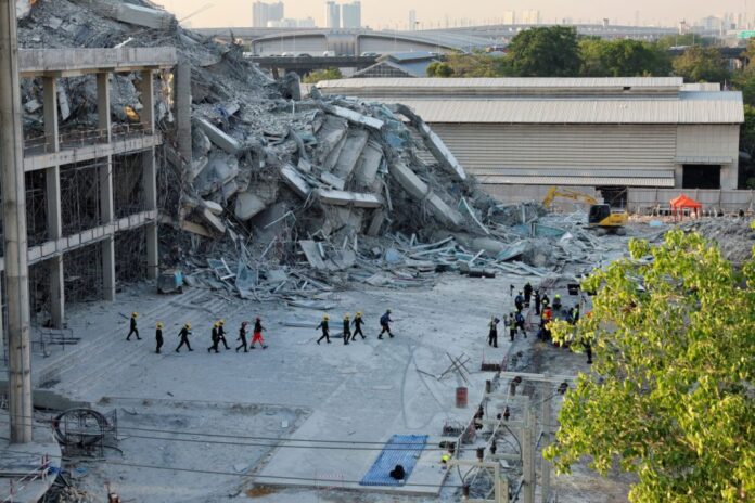 2025 03 28T103445Z 997611734 RC2AMDATP5DF RTRMADP 5 THAILAND QUAKE 1024x683.jpg