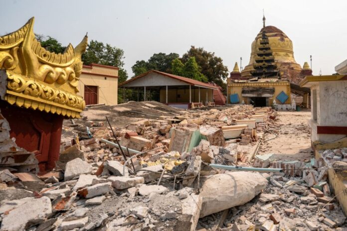 2025 03 29T165510Z 1409292408 RC2QMDA3W8OY RTRMADP 5 MYANMAR QUAKE 1024x683.jpg