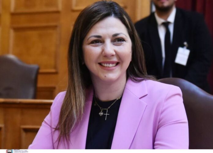 Sofia Zaxaraki 1.jpg