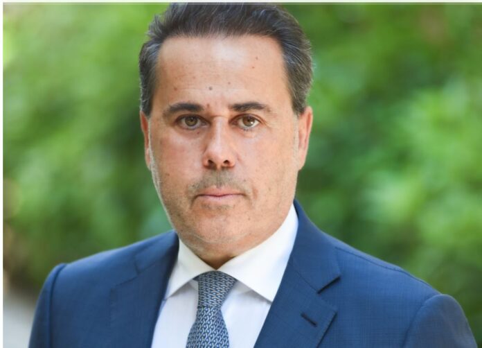 Stauros Papastaurou 1.jpg Stauros Papastaurou 1.jpg