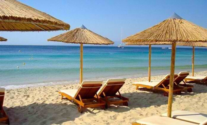 paralia xaplostres.jpg