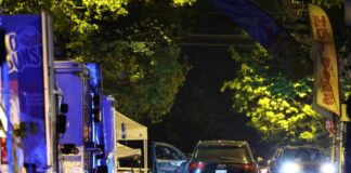 2025 04 27T100127Z 471487388 RC286EAO4YVQ RTRMADP 5 CANADA VANCOUVER STREET FESTIVAL CRASH 1200x800 1 1024x683.jpg