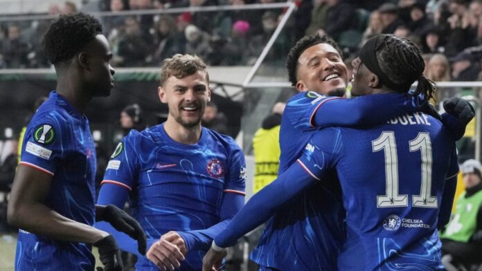 AP25100663571670 scaled e1744310334905.jpg