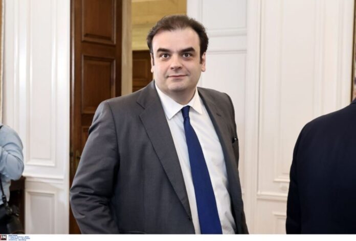 Kyriakos Pierrakakis 2 1.jpg