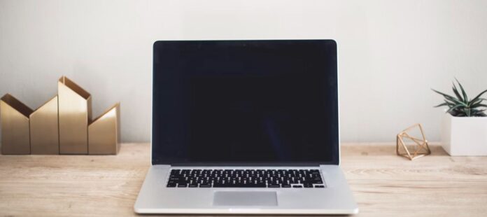 Laptop 1.jpg Laptop 1.jpg